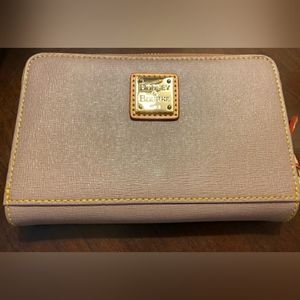 SOLD!Dooney & Bourke Wallet